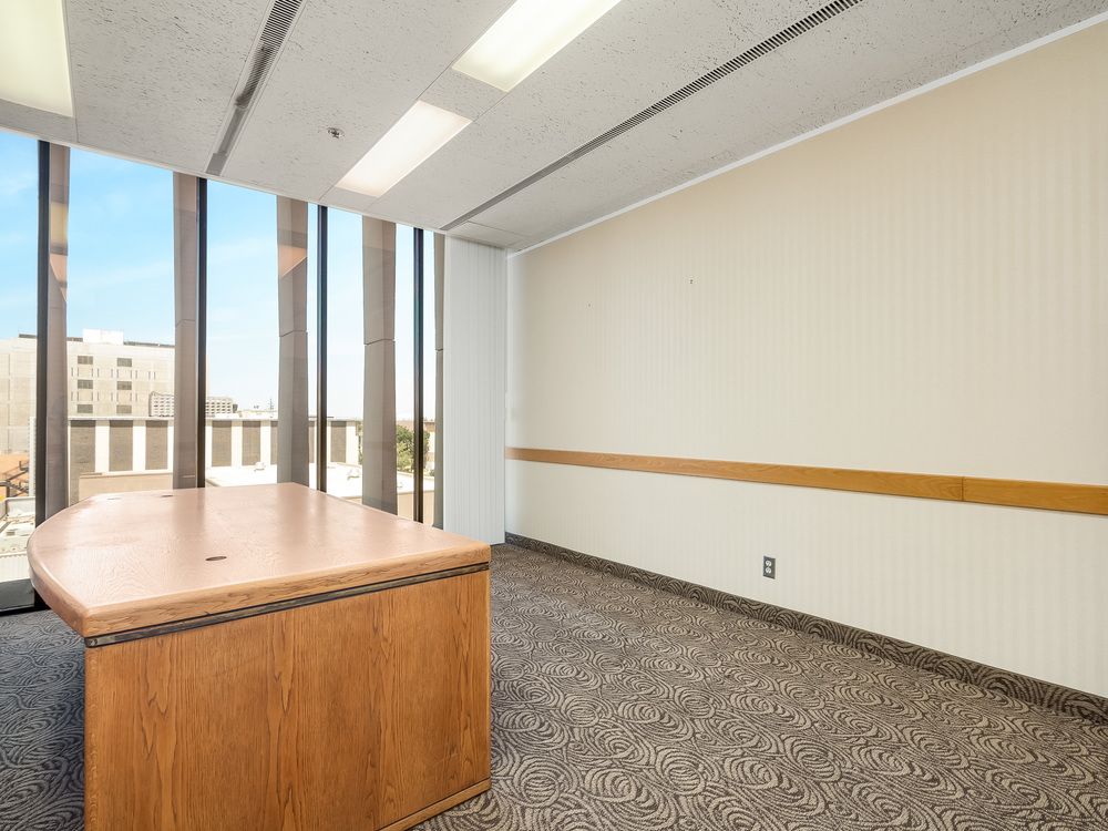 Office Space Available in Excellent Condition & Move-In Ready : 1221 Van Ness Ave, Fresno, CA 93721